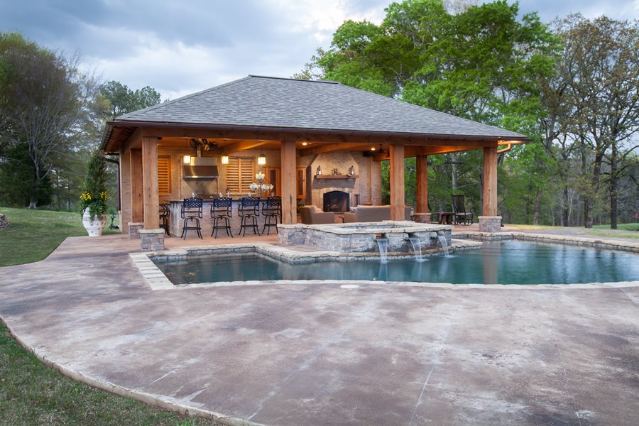 Outdoor Kitchen