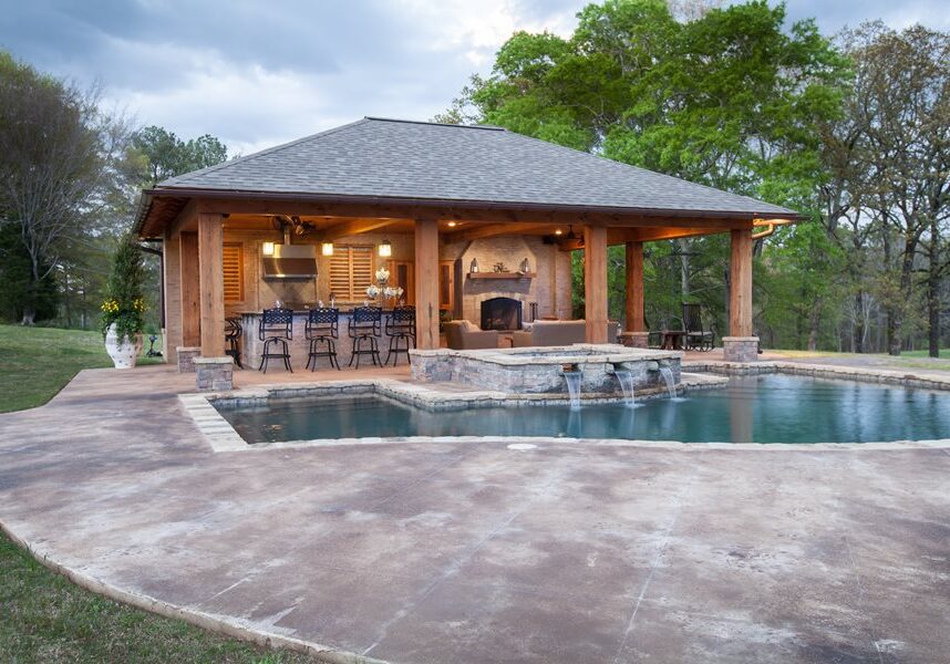 Outdoor Kitchen